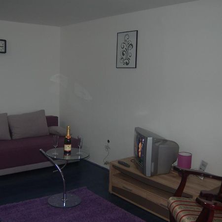 Apartmani Marios Ni Eksteriør billede