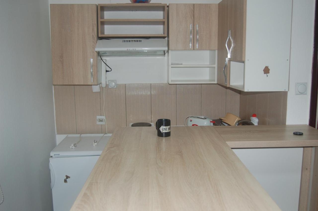 Apartmani Marios Ni Eksteriør billede