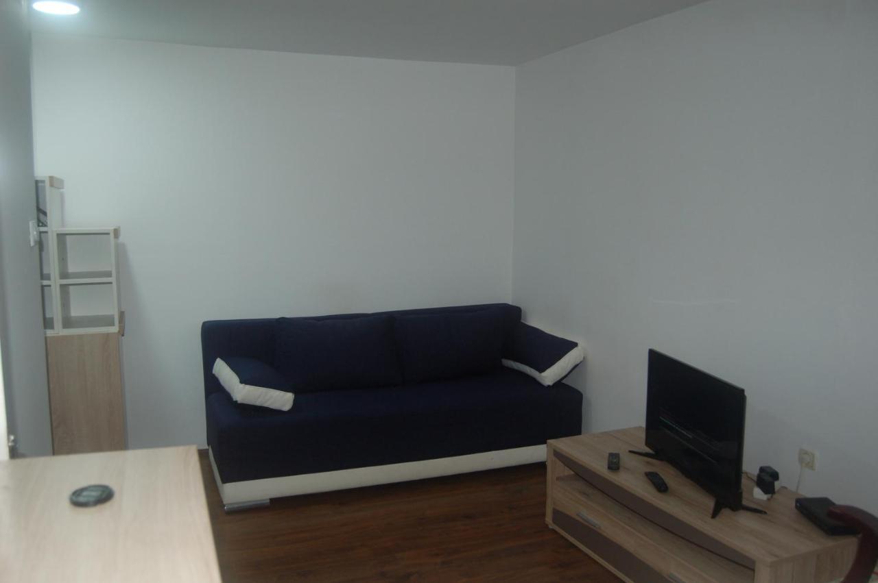 Apartmani Marios Ni Eksteriør billede